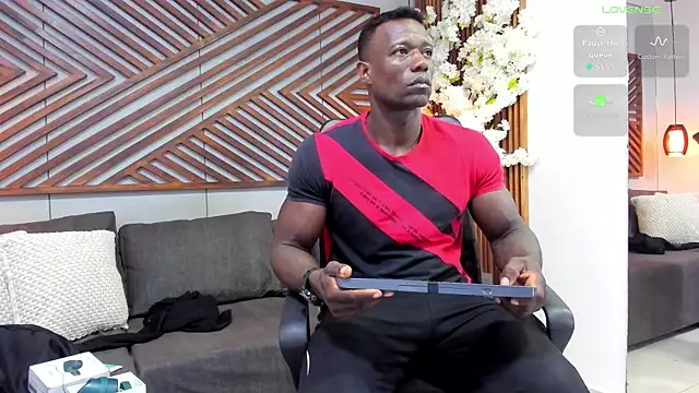 MarcusBlack  online show from November 2025 11:32:01 AM