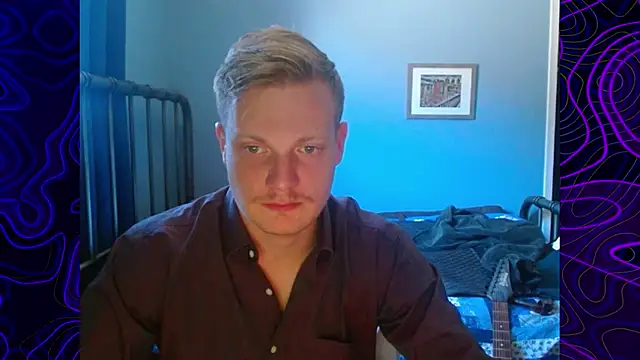 Snapshot of lustylyndon chatting on November 2025 08:52:02 PM lustylyndon online show from November 2025 08:52:02 PM