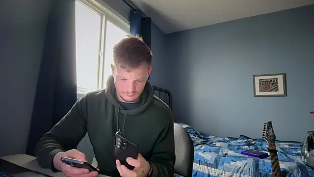 lustylyndon online show from April 2026 02:35:01 PM