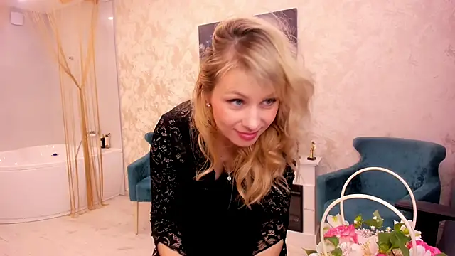 LindaSandy 1 online show from February 2026 07:51:01 AM