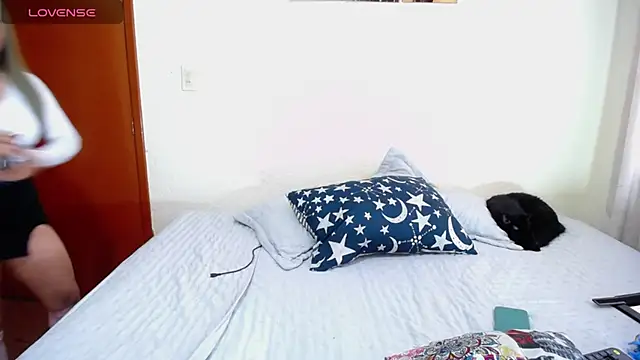 Snapshot of Violet_Bosh chatting on June 2026 09:08:02 PM Violet Bosh online show from June 2026 09:08:02 PM