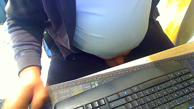 latexsub75 online show from February 2026 10:27:02 PM