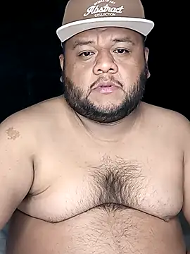 Snapshot of Osogaypardo chatting on September 2025 06:05:02 AM Osogaypardo online show from September 2025 06:05:02 AM