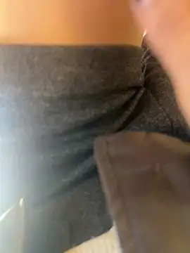 xiaoyuan01 online show from January 2026 02:14:01 AM