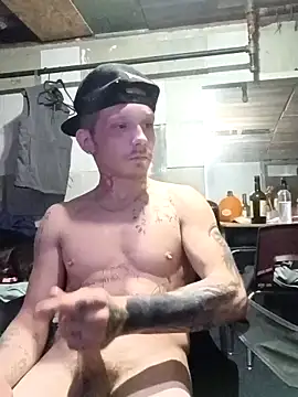 Snapshot of mastertrap chatting on November 2025 05:24:01 AM mastertrap online show from November 2025 05:24:01 AM