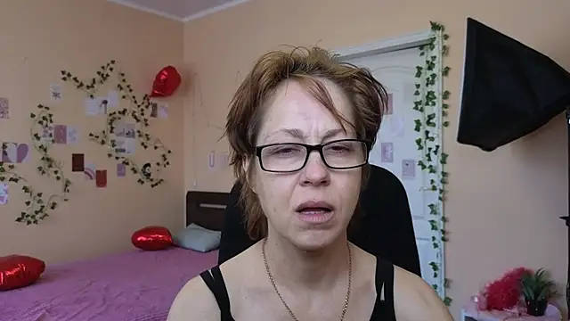 Ronda Roni online show from April 2026 09:03:02 AM