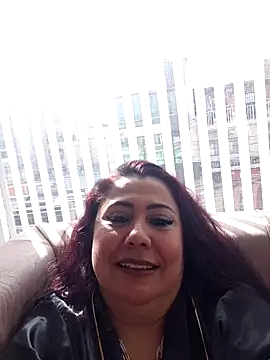 EmmaJhomson online show from April 2026 01:06:02 PM