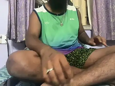 Snapshot of Matt6102 chatting on October 2025 08:32:01 PM Matt6102 online show from October 2025 08:32:01 PM