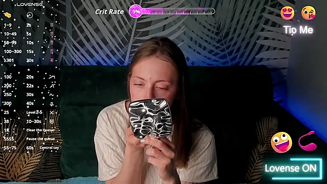 Snapshot of ChristyCrayme chatting on May 2026 10:14:02 PM ChristyCrayme online show from May 2026 10:14:02 PM