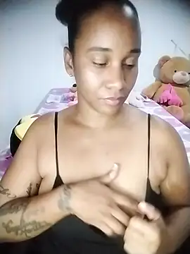 Snapshot of EbonyHorrny chatting on October 2025 04:49:02 AM EbonyHorrny online show from October 2025 04:49:02 AM