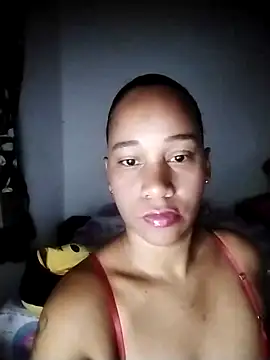 Snapshot of EbonyHorrny chatting on October 2025 09:00:02 AM EbonyHorrny online show from October 2025 09:00:02 AM