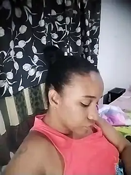 Snapshot of EbonyHorrny chatting on November 2025 04:58:02 AM EbonyHorrny online show from November 2025 04:58:02 AM