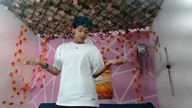 Bastian boyshot77 online show from October 2025 01:54:01 PM