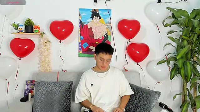 Snapshot of Young_Ben chatting on September 2025 02:24:02 AM Young Ben online show from September 2025 02:24:02 AM