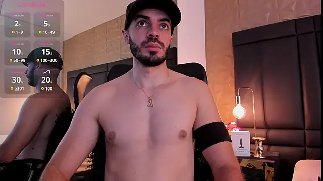 Snapshot of AxelThompson_ chatting on September 2025 11:35:02 AM AxelThompson online show from September 2025 11:35:02 AM