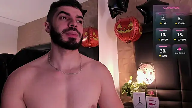 Snapshot of AxelThompson_ chatting on October 2025 11:25:01 AM AxelThompson online show from October 2025 11:25:01 AM