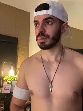 Snapshot of AxelThompson_ chatting on November 2025 12:07:01 PM AxelThompson online show from November 2025 12:07:01 PM