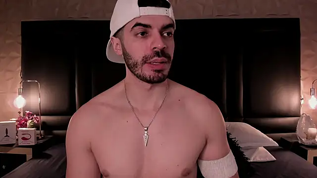 Snapshot of AxelThompson_ chatting on November 2025 12:05:02 PM AxelThompson online show from November 2025 12:05:02 PM