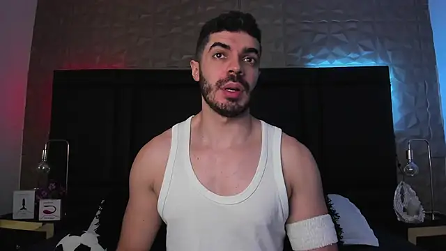 Snapshot of AxelThompson_ chatting on November 2025 11:42:02 AM AxelThompson online show from November 2025 11:42:02 AM