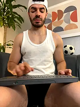 Snapshot of AxelThompson_ chatting on November 2025 11:45:01 AM AxelThompson online show from November 2025 11:45:01 AM