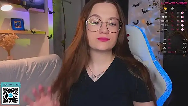 mia here online show from November 2025 01:37:01 AM