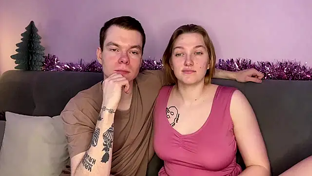 julielourens online show from December 2025 08:07:02 AM