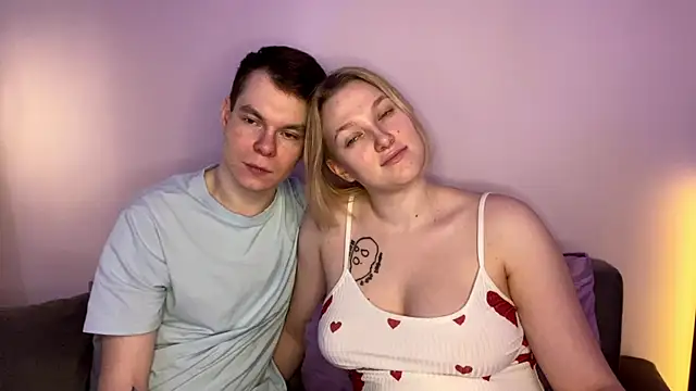 julielourens online show from February 2026 08:40:02 AM