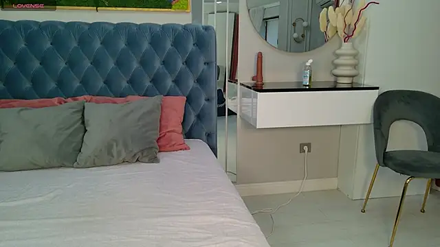 SiennaPierce online show from February 2026 05:28:02 AM