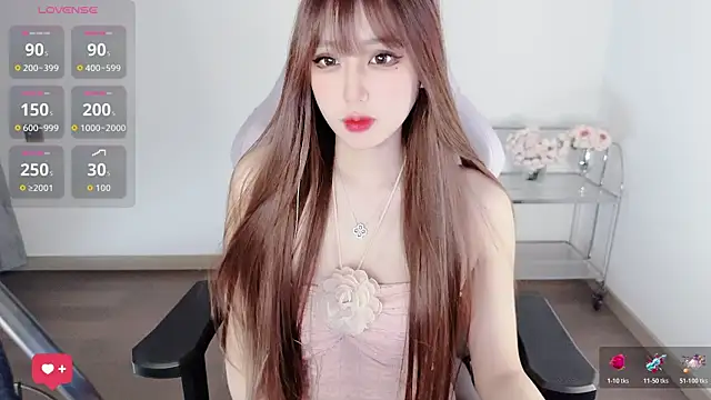 OwQoll online show from April 2026 04:52:01 AM