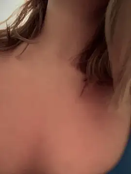 Snapshot of sara_calderon chatting on December 2025 01:28:01 PM sara calderon online show from December 2025 01:28:01 PM