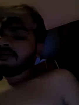 Snapshot of Riyansh_mehta chatting on September 2025 07:08:02 PM Riyansh mehta online show from September 2025 07:08:02 PM