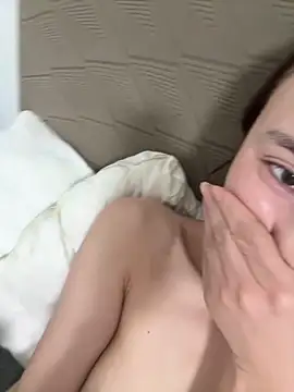 Snapshot of uulove521 chatting on September 2025 07:06:02 PM uulove521 online show from September 2025 07:06:02 PM