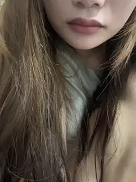 Snapshot of uulove521 chatting on October 2025 06:51:01 PM uulove521 online show from October 2025 06:51:01 PM