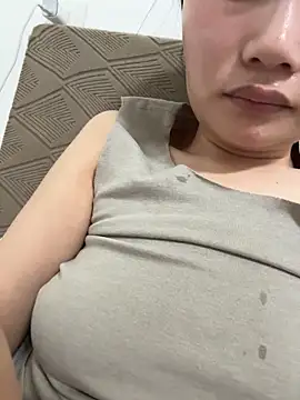 Snapshot of uulove521 chatting on October 2025 01:13:01 PM uulove521 online show from October 2025 01:13:01 PM