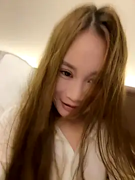 Snapshot of uulove521 chatting on December 2025 06:03:02 PM uulove521 online show from December 2025 06:03:02 PM