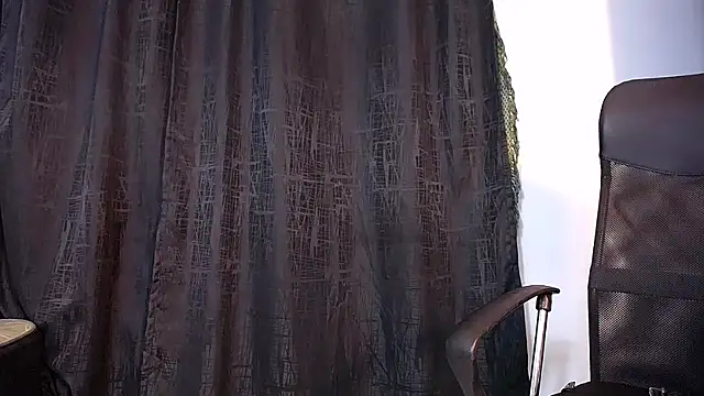 Joan silva online show from November 2025 08:38:02 AM