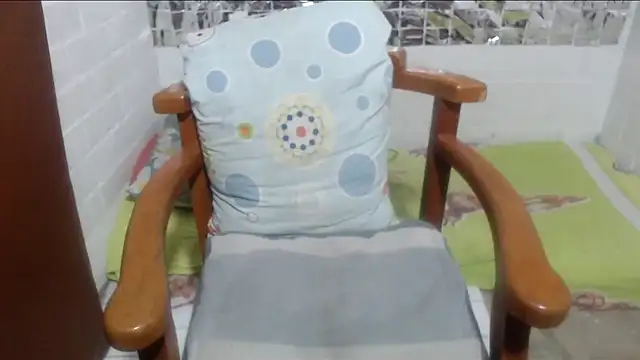 Snapshot of rose-crystal chatting on January 2026 12:56:01 AM rose-crystal online show from January 2026 12:56:01 AM