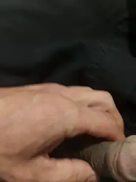 Snapshot of DannyRosarioxxx chatting on October 2025 01:28:01 AM DannyRosarioxxx online show from October 2025 01:28:01 AM