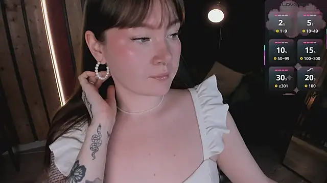 Ash Hasmy online show from March 2026 12:32:01 PM