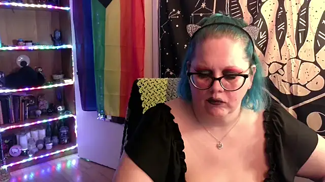 Snapshot of Kinky_Witch chatting on November 2025 03:50:02 AM Kinky Witch online show from November 2025 03:50:02 AM