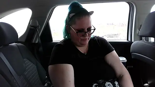 Snapshot of Kinky_Witch chatting on November 2025 04:07:02 PM Kinky Witch online show from November 2025 04:07:02 PM