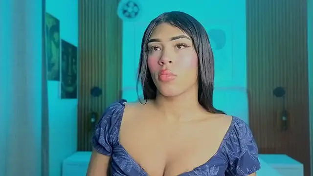 Snapshot of Im_perla_ chatting on December 2025 12:19:01 AM Im perla online show from December 2025 12:19:01 AM