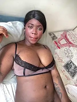 Snapshot of Alexia_24 chatting on November 2025 04:17:01 PM Alexia 24 online show from November 2025 04:17:01 PM