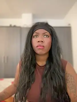 Alexia 24 online show from February 2026 06:55:02 PM