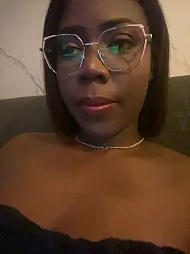 Snapshot of Alexia_24 chatting on May 2026 04:54:02 AM Alexia 24 online show from May 2026 04:54:02 AM