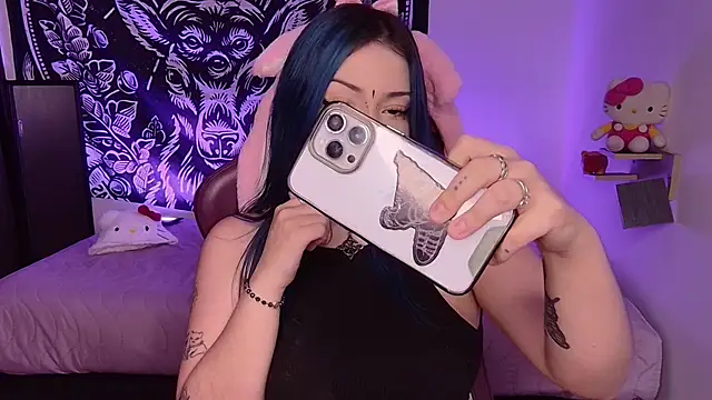 revenmiller  online show from September 2025 02:30:01 PM