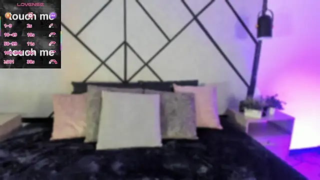 revenmiller  online show from December 2025 07:43:01 PM