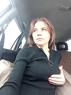 Snapshot of YOURLIKAA chatting on December 2025 04:51:01 AM YOURLIKAA online show from December 2025 04:51:01 AM