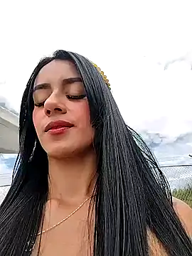 Juliana Xander online show from October 2025 03:04:01 PM