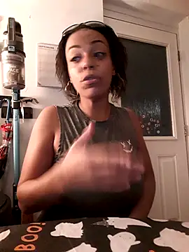 Lusty Lexi90 online show from October 2025 09:03:01 PM